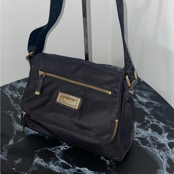 CALVIN KLEIN Handbag Black Nylon Crossbody Calvin Klein Print on Strap AUTHENTIC - Picture 2 of 16
